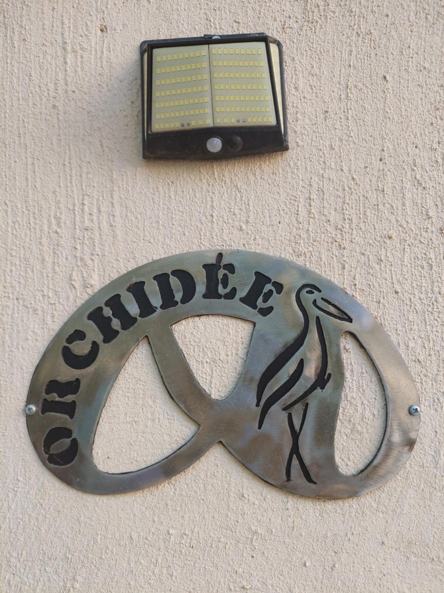 Bed and Breakfast Mas Des Cigognes Ле-Тор Номер фото
